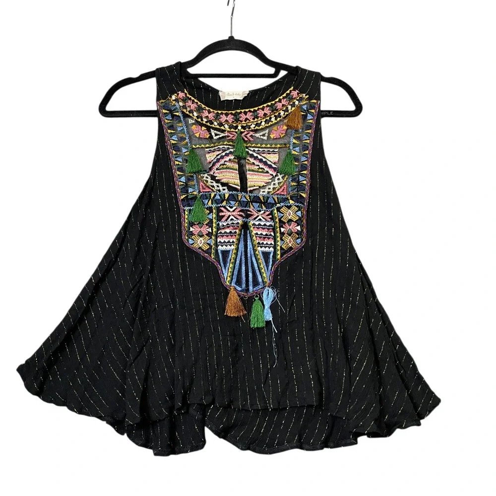 Altar'd State Large Black Tribal Sleeveless Top 100% Viscose Embroidered - Picture 1 of 6